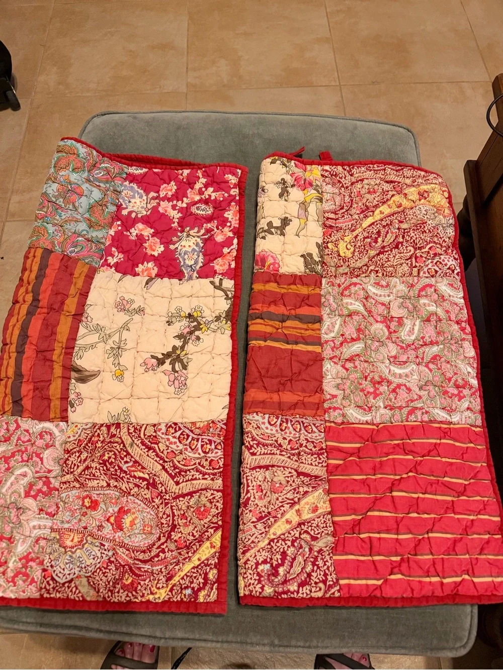 2 Pottery Barn Georgia Quilted Square Shams 25”x25” EUC